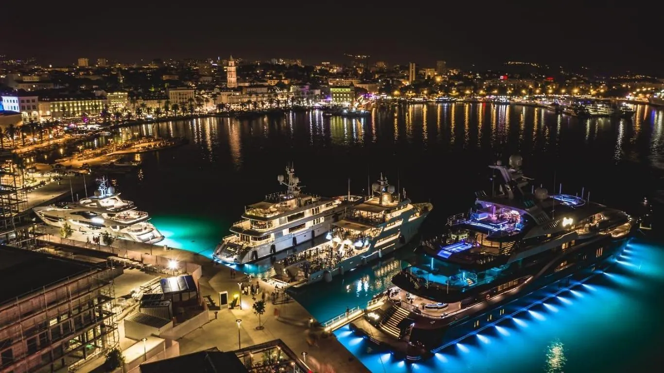 Luxe Adriatic Apartment  Split