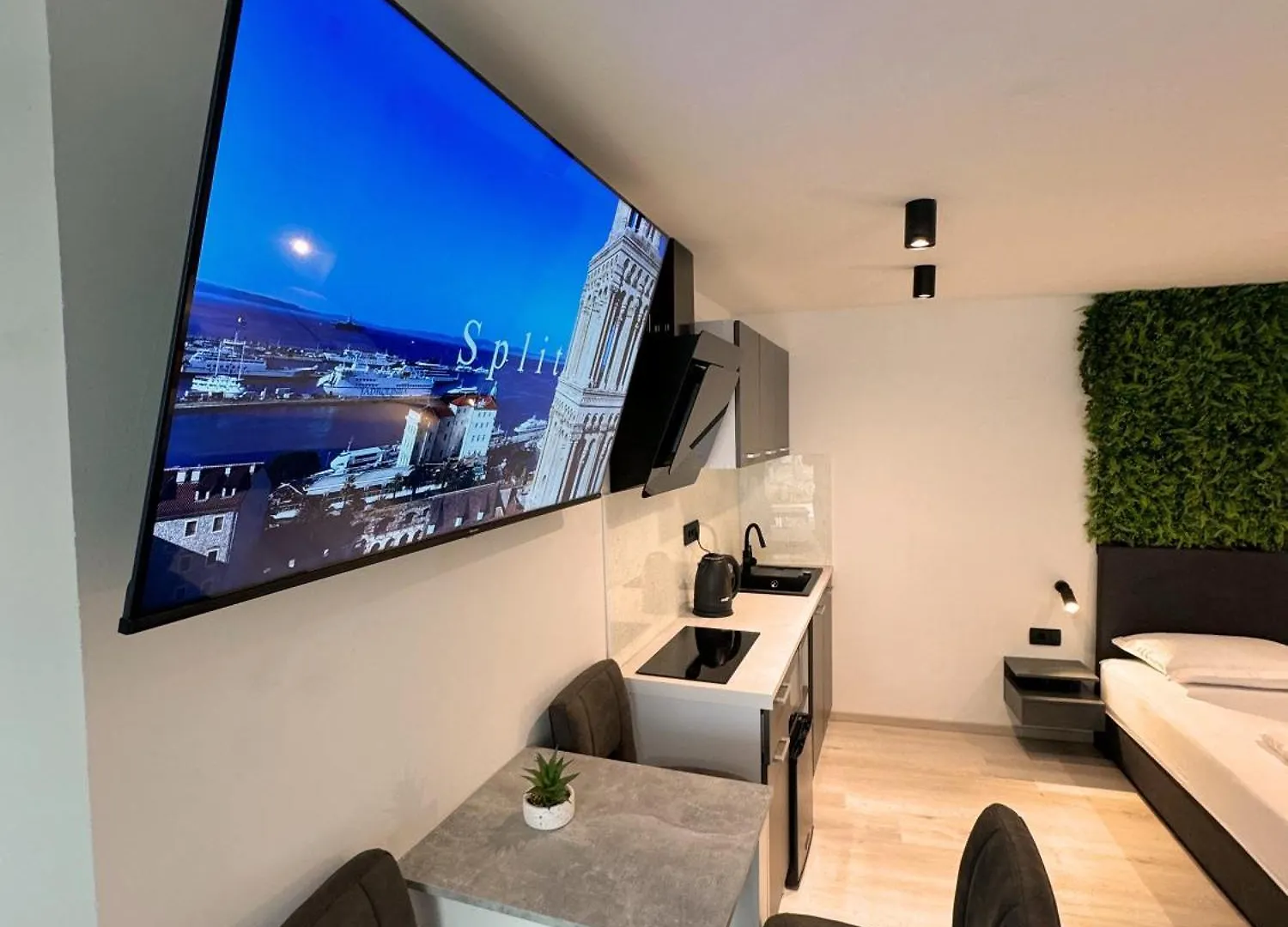 Luxe Adriatic Apartment Croatia